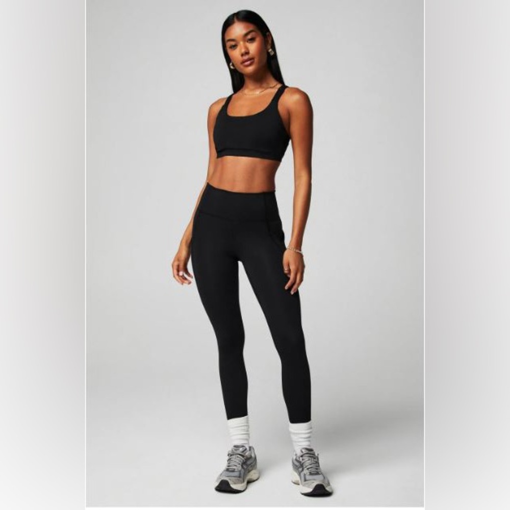 NWT- Fabletics PureLuxe HW Pocket 7/8 Leggings -BLACK (24”)- FRONT LOGO